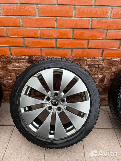 Bridgestone Blizzak VRX 235/45 R18