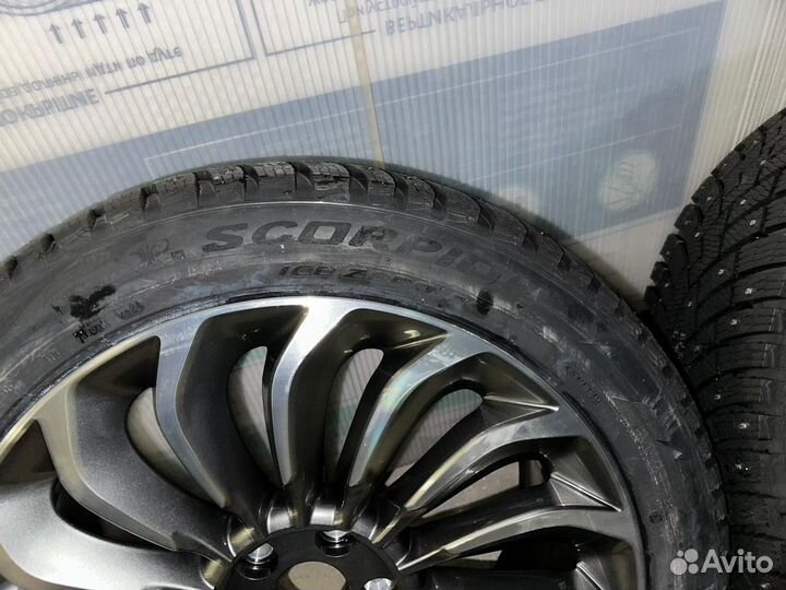 Pirelli Scorpion Ice Zero 2 255/45 R20 108H