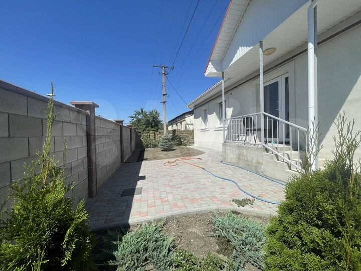 Дом 175 м² на участке 6 сот.