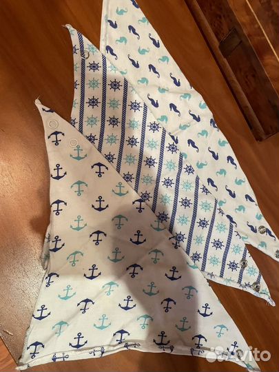 Слюнявчик нагрудник