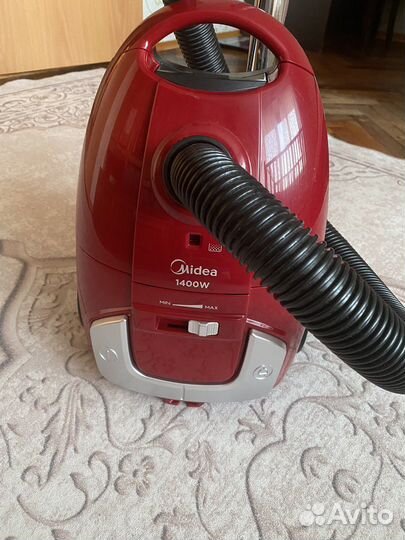 Пылесос Midea