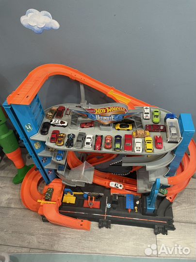 Трек хот вилс акула