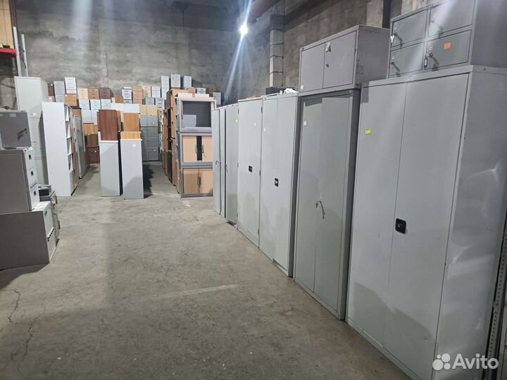 Мебель для дома и офиса б/у