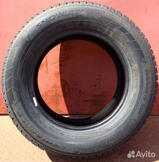 Triangle PL01 205/65 R15 99R