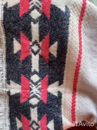 Шарфы и палантины