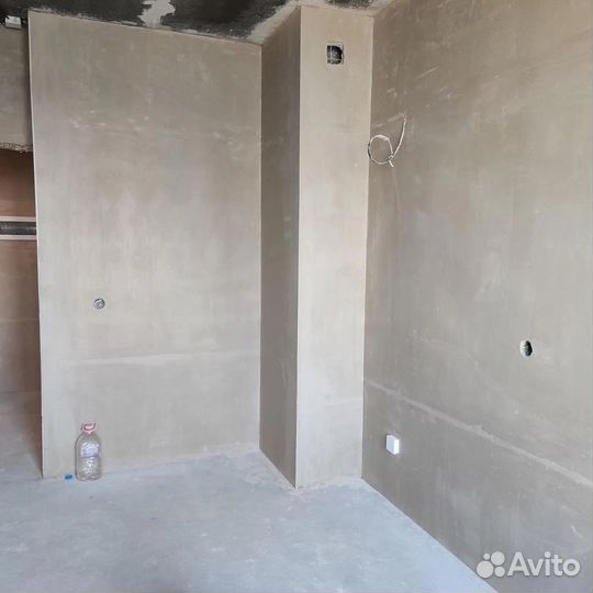 Бригада строителей