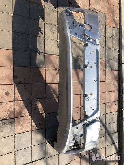 Бампер на LADA весту