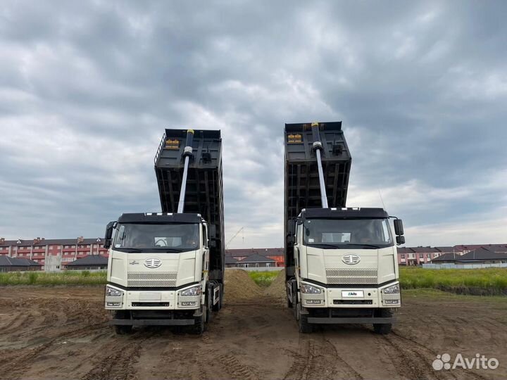 FAW J6 CA3310P66K24T4E5, 2023