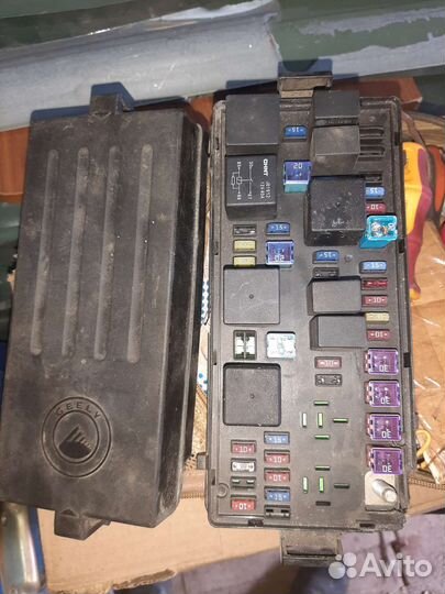 Блок предохранителей geely ск