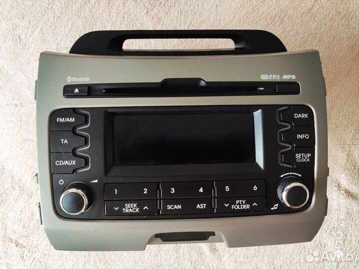 Штатная магнитола KIA sportage З с рамкой