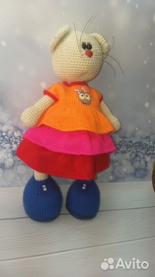 Вязанные кошечки.Ручная работа