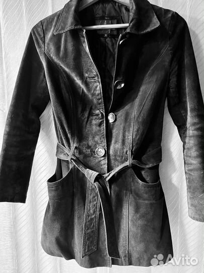 Пальто кожанное Authentic clothing company