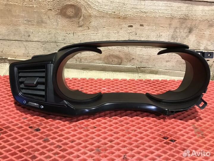 Накладка щитка приборов Kia Quoris рестайлинг KH 0