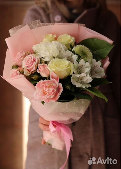 Доставка мини-цветочных композиций и букетов