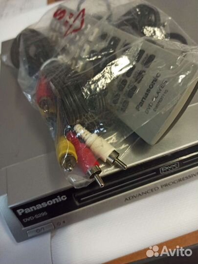 Двд плеер Panasonic S295