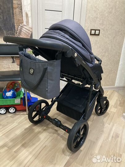 Коляска 2 в 1 Adamex mobi air lux PS108