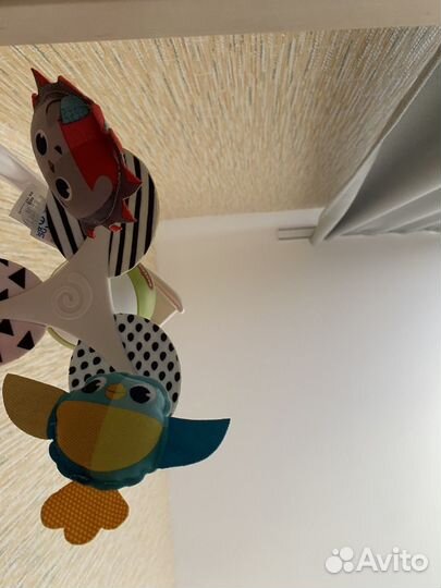 Мобиль на кроватку tiny love