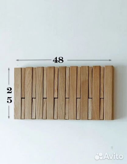 Вешалка настенная деревянная