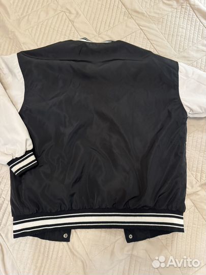 Бомбер на девочку 146