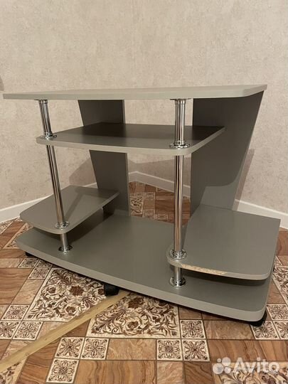 Тумба под телевизор