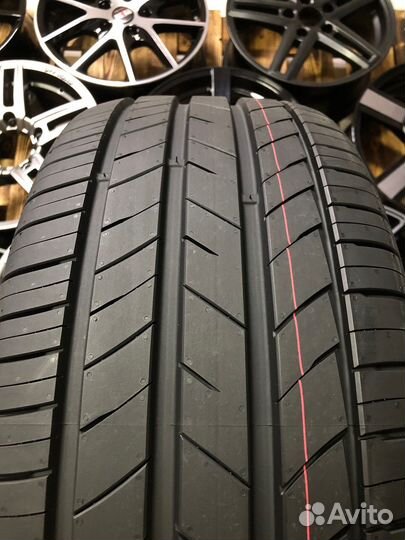 Kumho Ecsta HS52 225/60 R16 98W