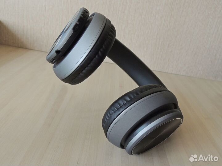 Bluetooth наушники 