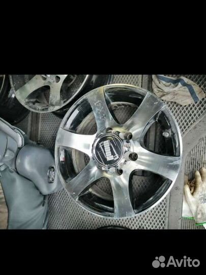 R15 Accelera Accelera 105/20, PCD 6x139.7 DIA 108