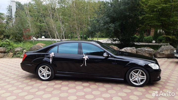 Аренда авто с водителем