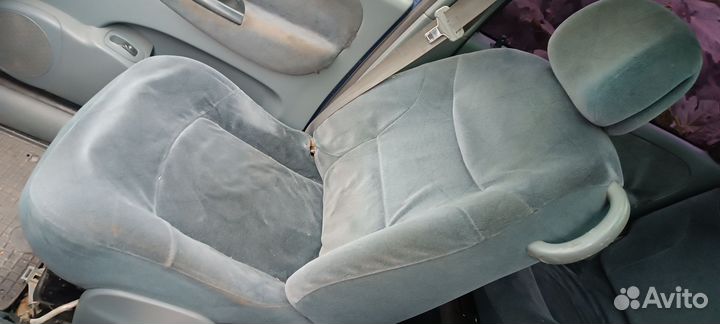 Сиденья Рено Меган Сценик