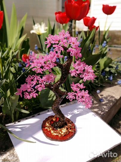 Деревья из бисера