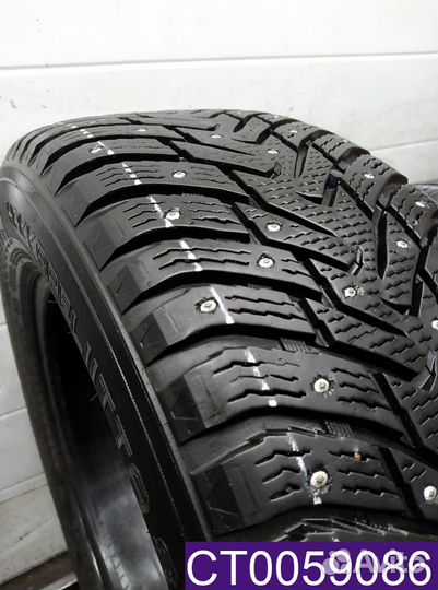 Nokian Tyres Hakkapeliitta 8 SUV 245/60 R18 96T