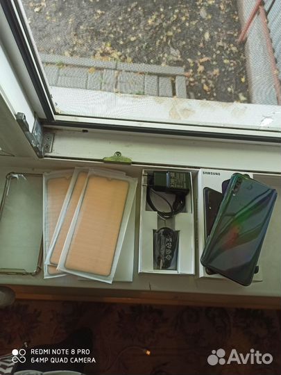 Samsung Galaxy A50, 4/64 ГБ