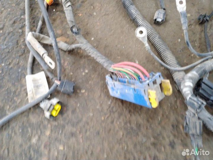 Коса двс Renault Fluence K4M 2010