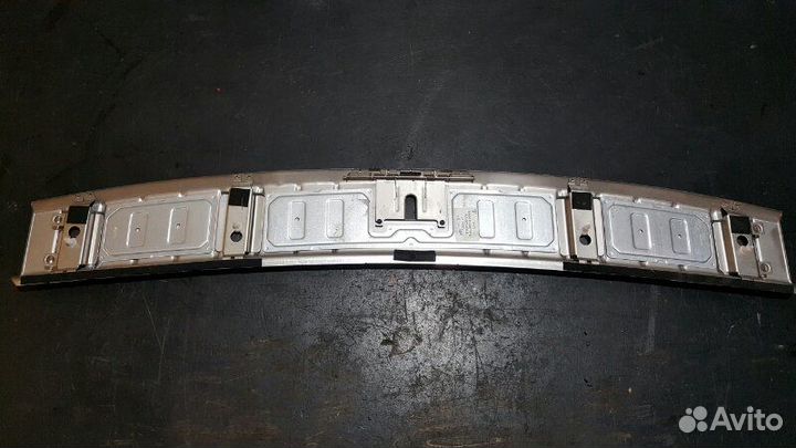 Накладка замка багажника Porsche Cayenne 957 turbo