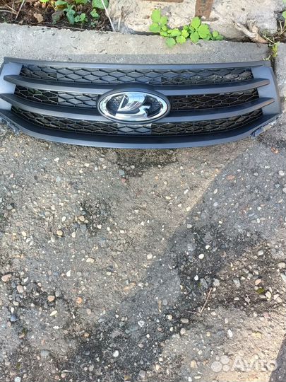 Решетка радиатора LADA Xray, Vesta