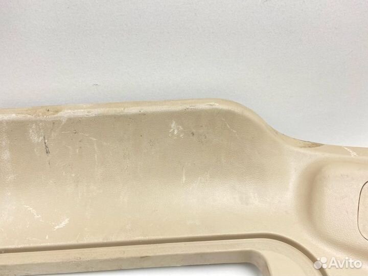 Обшивка багажника задняя левая Toyota Lite Ace