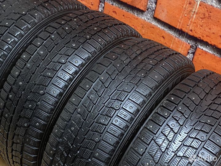 R16 Dunlop SP Winter Ice 01 205/60, PCD 4x108 DIA 65.1