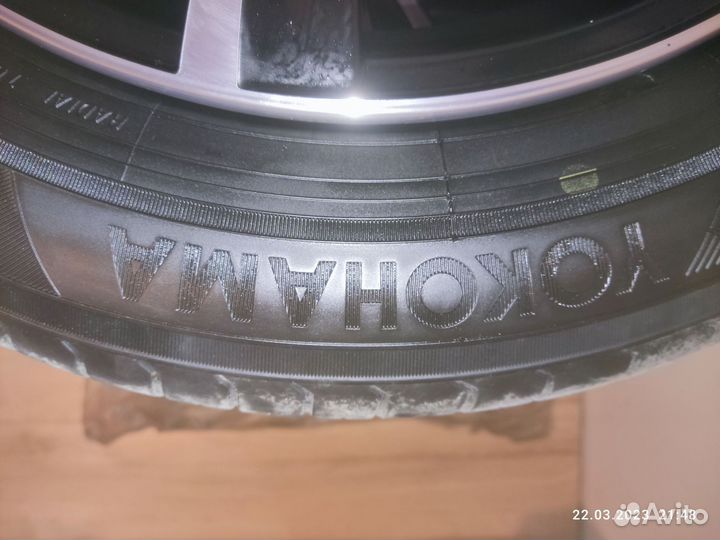 Yokohama DNA S.Drive ES03 175/65 R15 84S