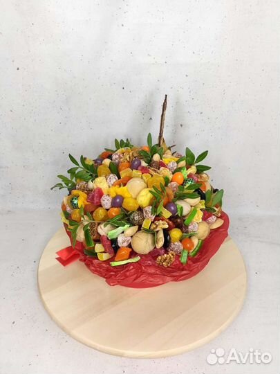 Съедобный букет из сухофруктов