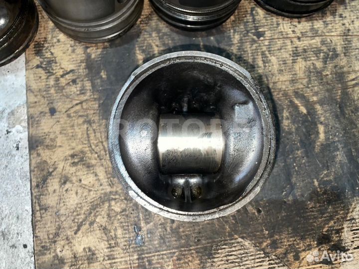 Поршень MAN TGA 2006 0653