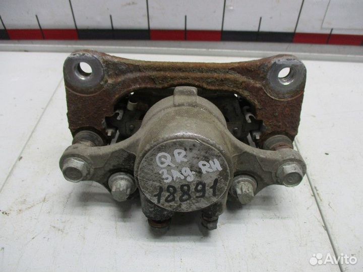 Суппорт задний правый Kia Quoris KH