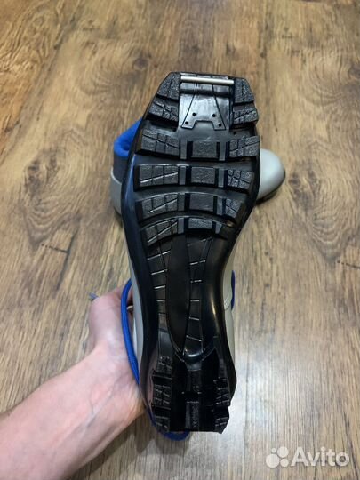 Лыжные ботинки 35