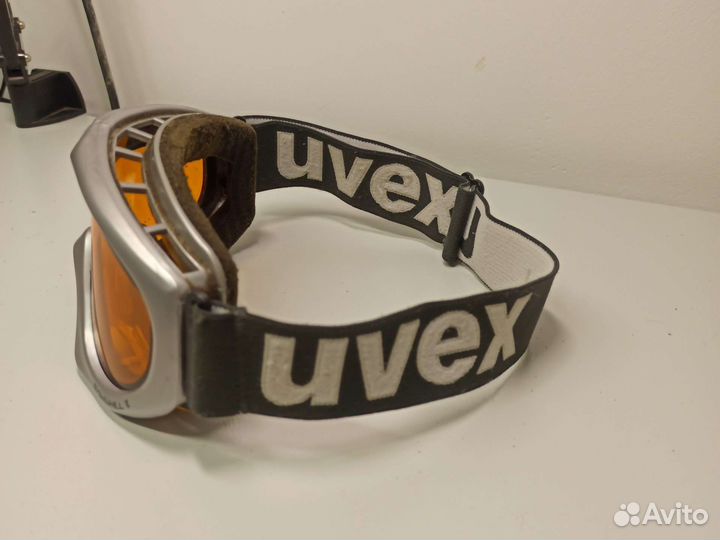 Горнолыжные очки