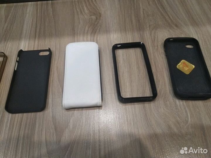 Чехлы на iPhone 4-4s