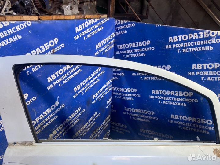 Передняя правая дверь Opel Corsa D купе 2011