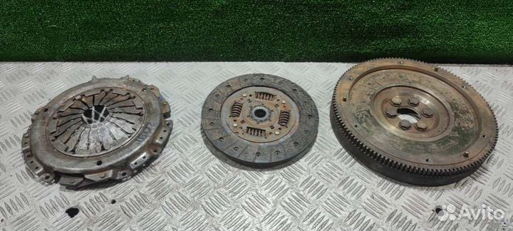 Комплект сцепления Volkswagen Transporter T4 1992