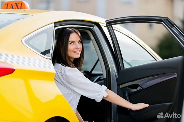 Водитель Яндекс такси на своем авто (личное авто)