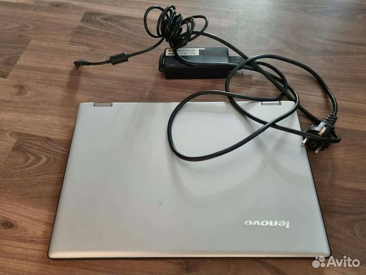 Ноутбук Lenovo yoga