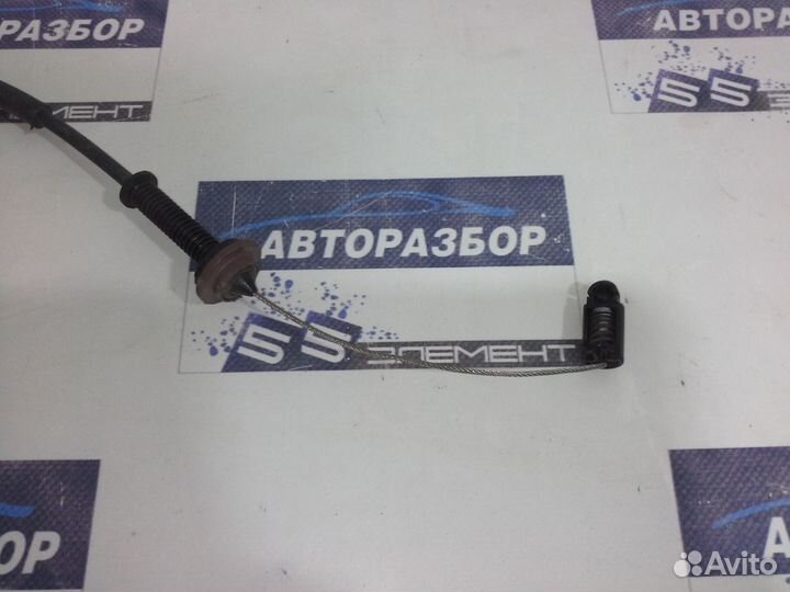 Трос газа Renault Logan 1