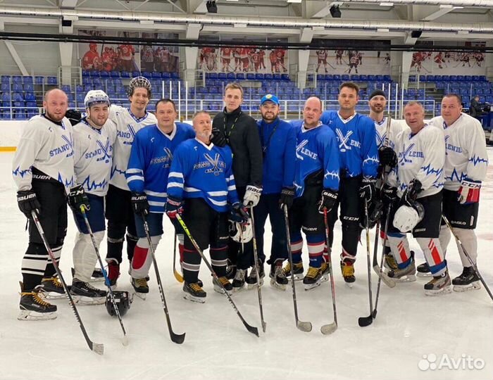 Тренер по хоккею